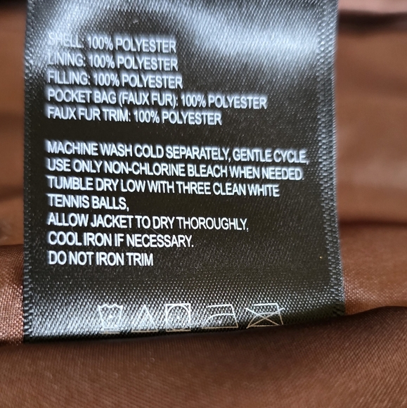NWT Laundry by Shelli Segal puffer jacket with hood in cognac size medium - Picture 16 of 16